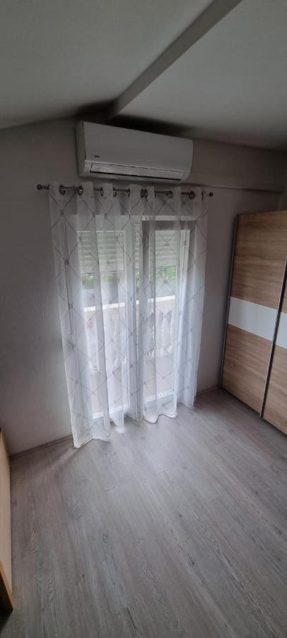 Apartmani Italo Biograd Na Moru Exterior foto