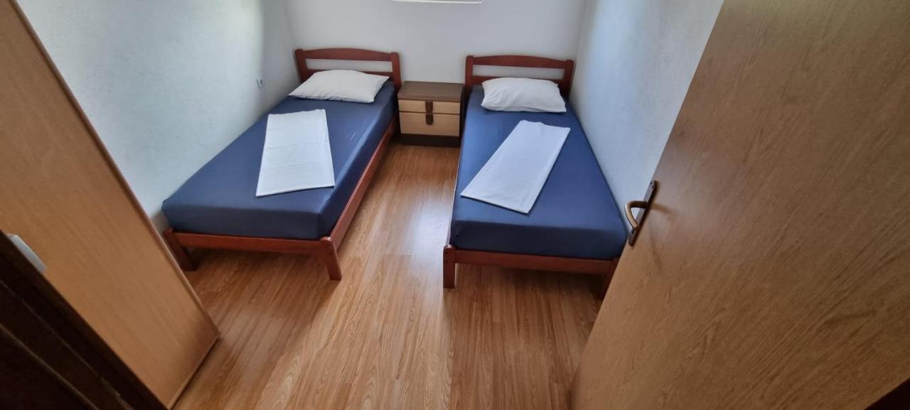 Apartmani Italo Biograd Na Moru Exterior foto