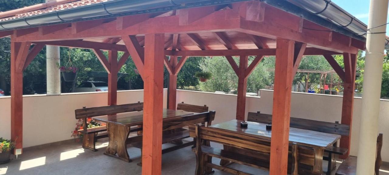 Apartmani Italo Biograd Na Moru Exterior foto